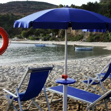 Baia Delle Sirene מלון