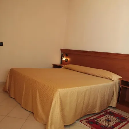 Baia Delle Sirene בריאטיקו