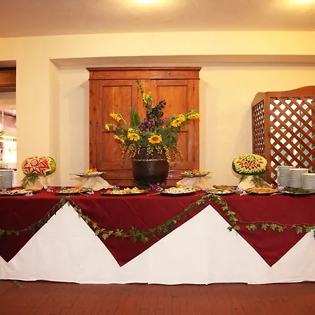 Baia Delle Sirene מלון 4*