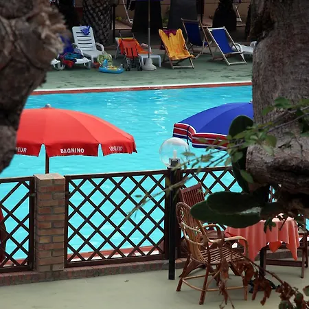 Hotel Baia Delle Sirene 4*