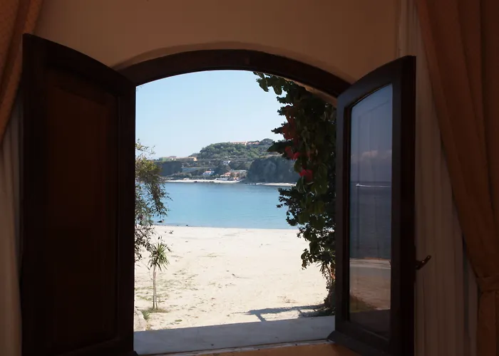 Hotel Baia Delle Sirene 4*